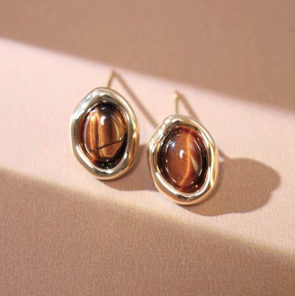Vintage Irregular Tiger's Eye Stone Stud Earrings